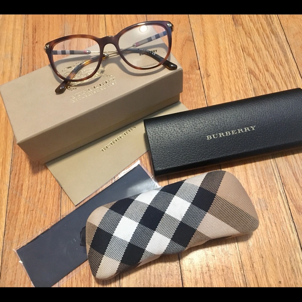 COPY - Burberry light Havana glasses 👓 NWT